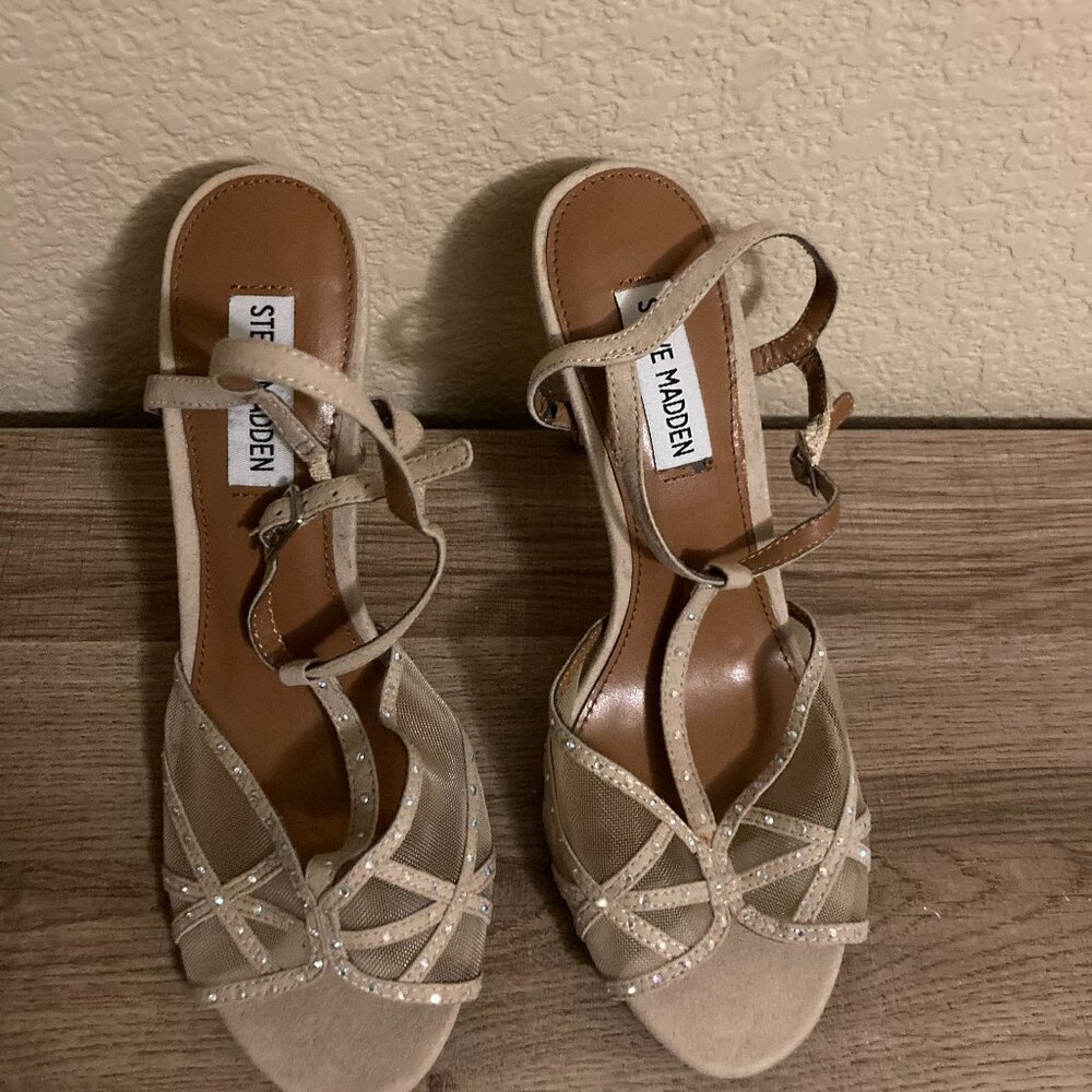Steve Madden Tan Pluuto Heels Size 7.5 M 4" Heels Sparkly Mesh Inlay T Strap
